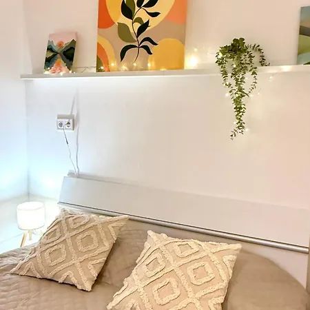 1 - Cozy *